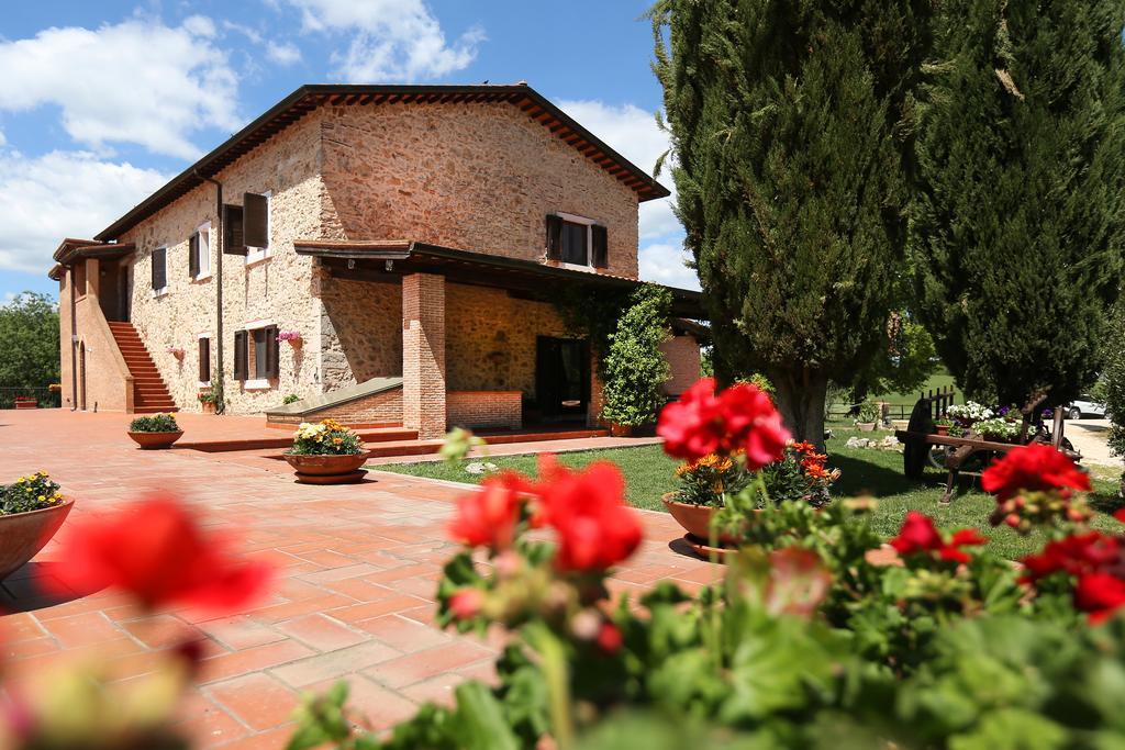 Agriturismo Podere S. Croce Saturnia Exterior foto